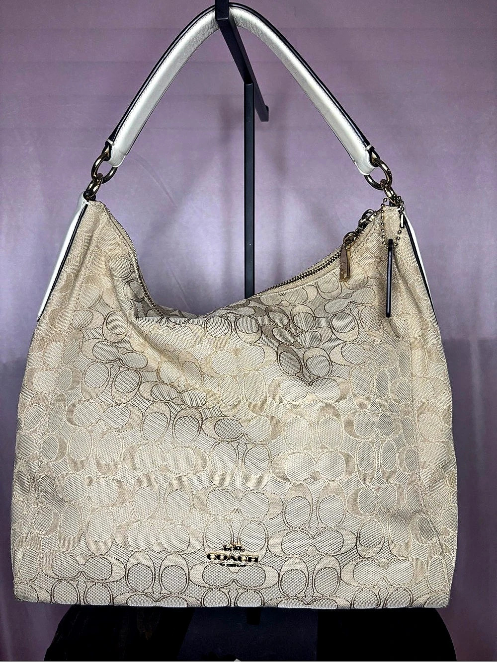 Coach F33097 Shoulder Bag Beige & White